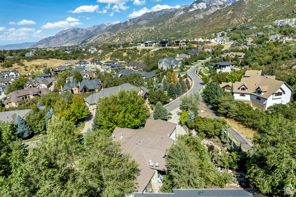 46 E LONE HOLLOW DR Sandy, UT 84092