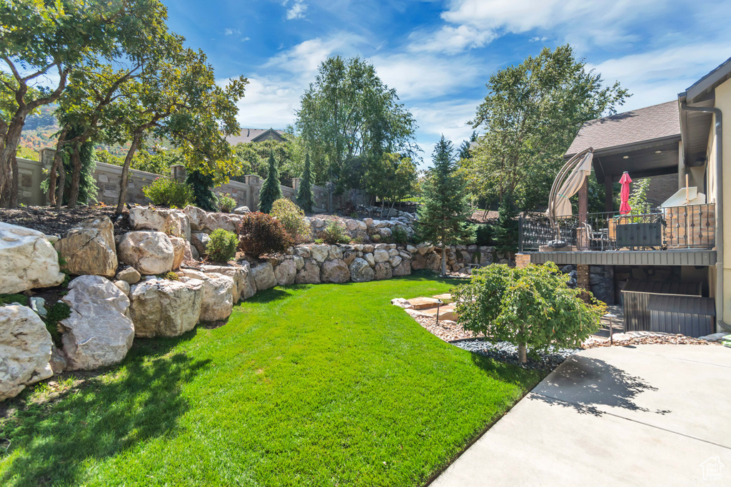 46 E LONE HOLLOW DR Sandy, UT 84092