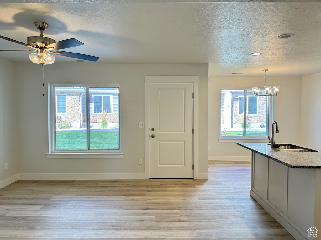 194 W SEASNONS LN #51 Garden City, UT 84028