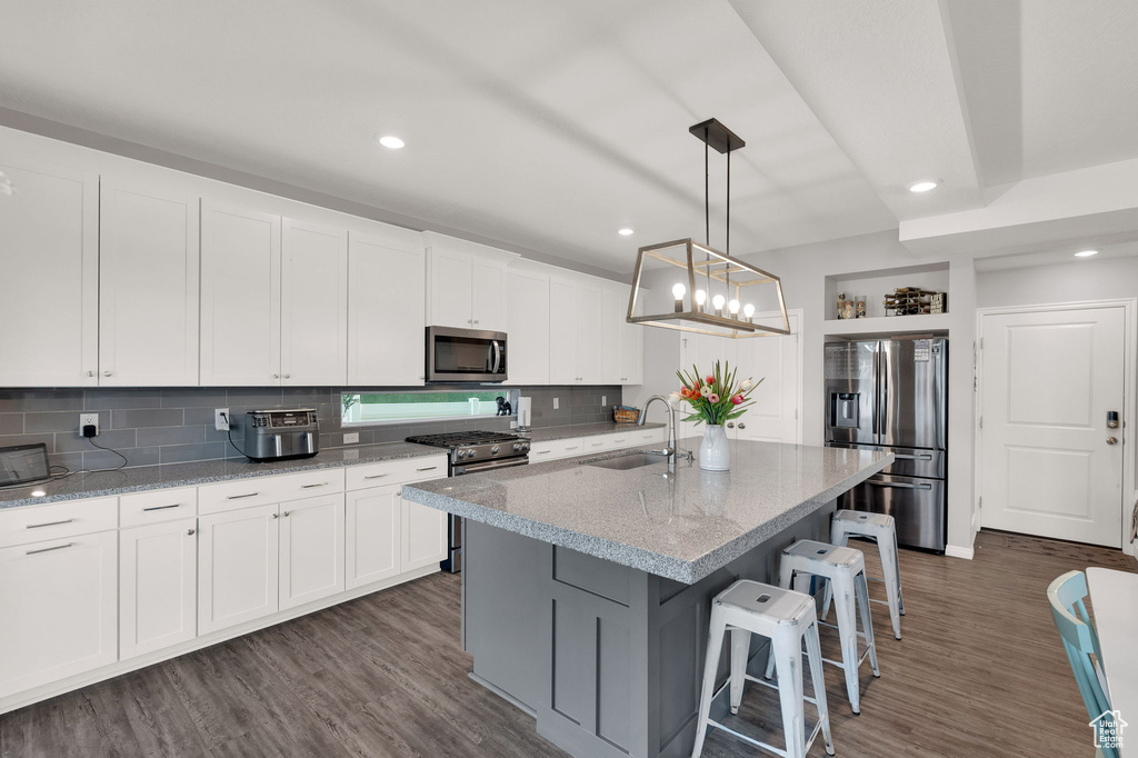 322 S BUCKHORN BATH AVE Saratoga Springs, UT 84045