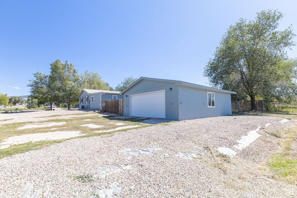 Photo 5 for MLS #2112084 at 4975 N Tomahawk Dr