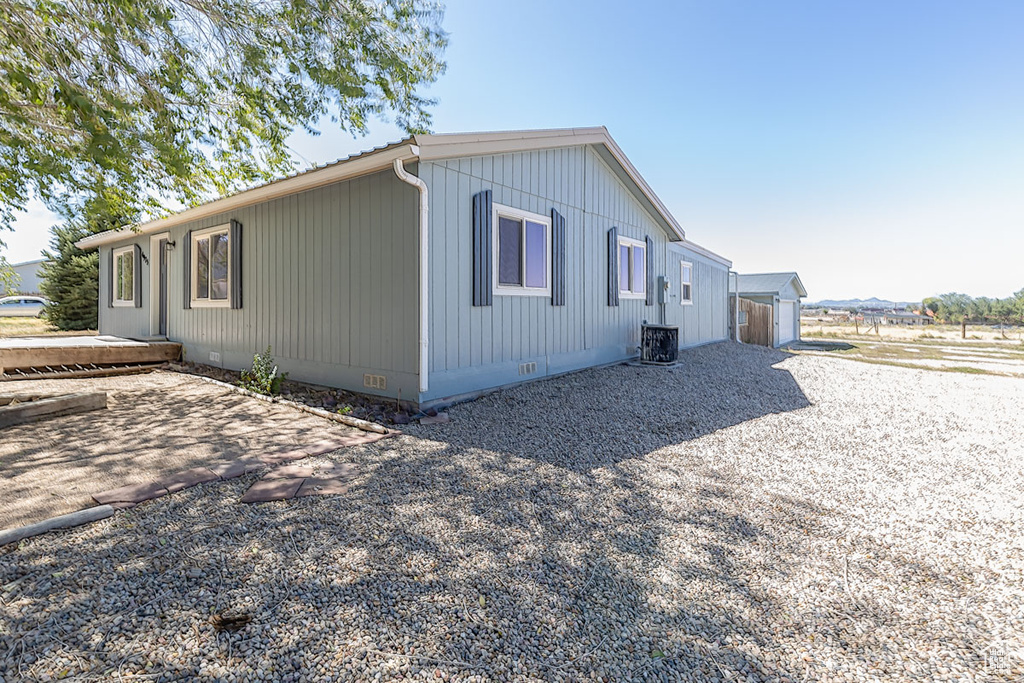 Photo 4 for MLS #2112084 at 4975 N Tomahawk Dr