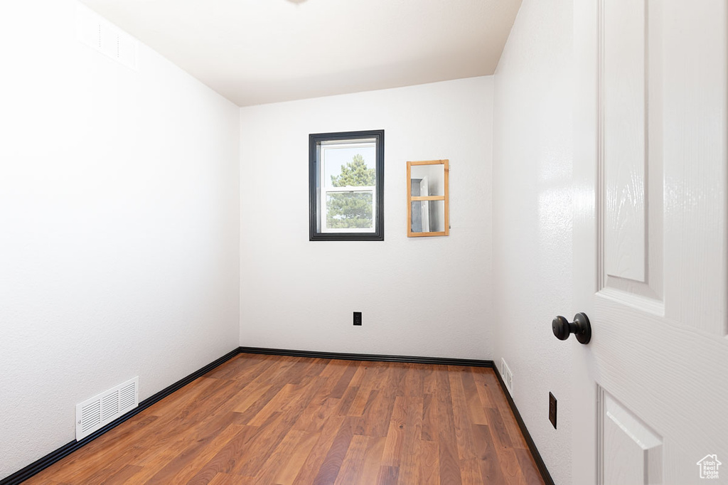 Photo 22 for MLS #2112084 at 4975 N Tomahawk Dr