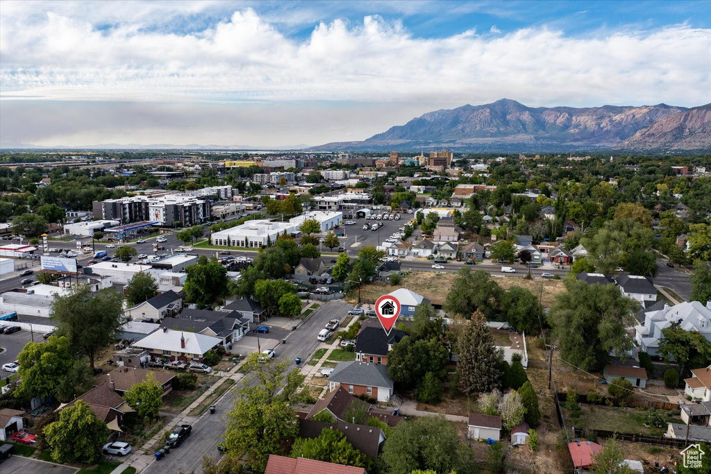 Photo 32 for MLS #2112085 at 3048 Ogden Ave