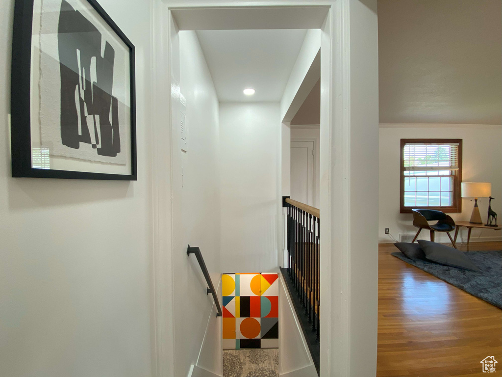 1244 E LORRAINE DR Salt Lake City, UT 84106