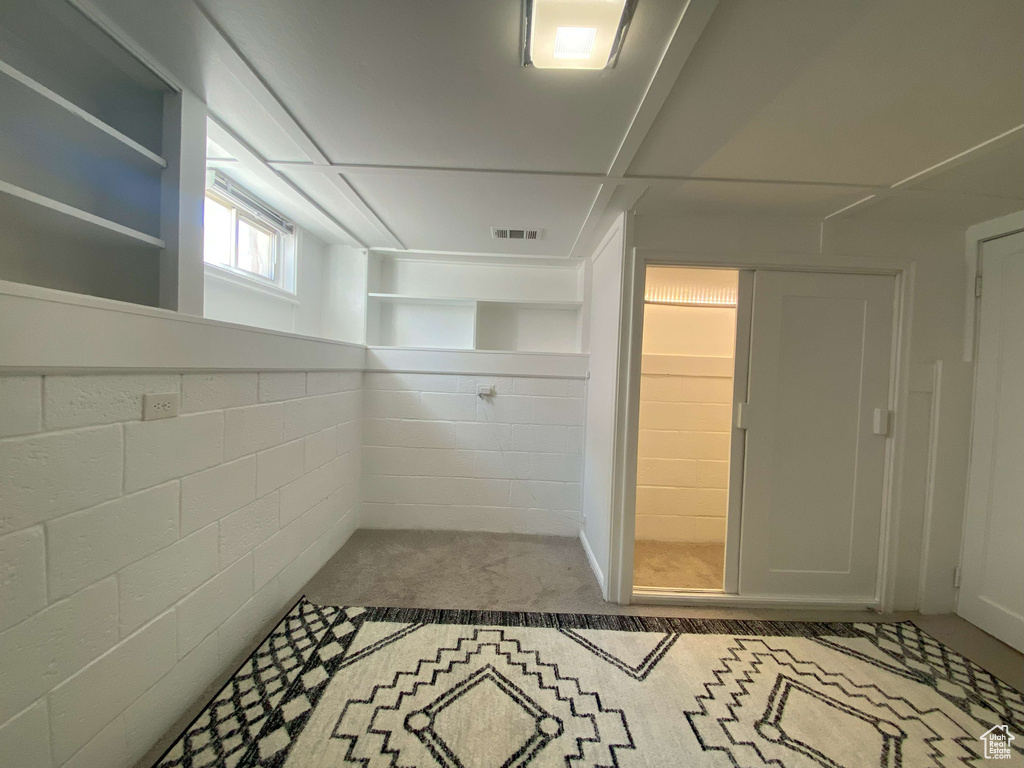 1244 E LORRAINE DR Salt Lake City, UT 84106