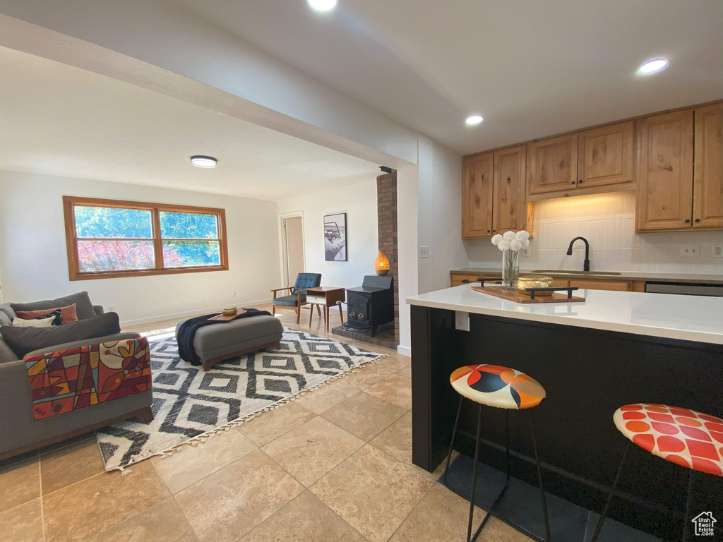 1244 E LORRAINE DR Salt Lake City, UT 84106