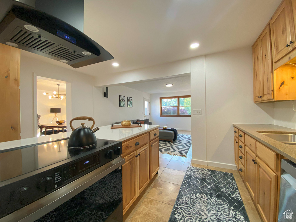 1244 E LORRAINE DR Salt Lake City, UT 84106