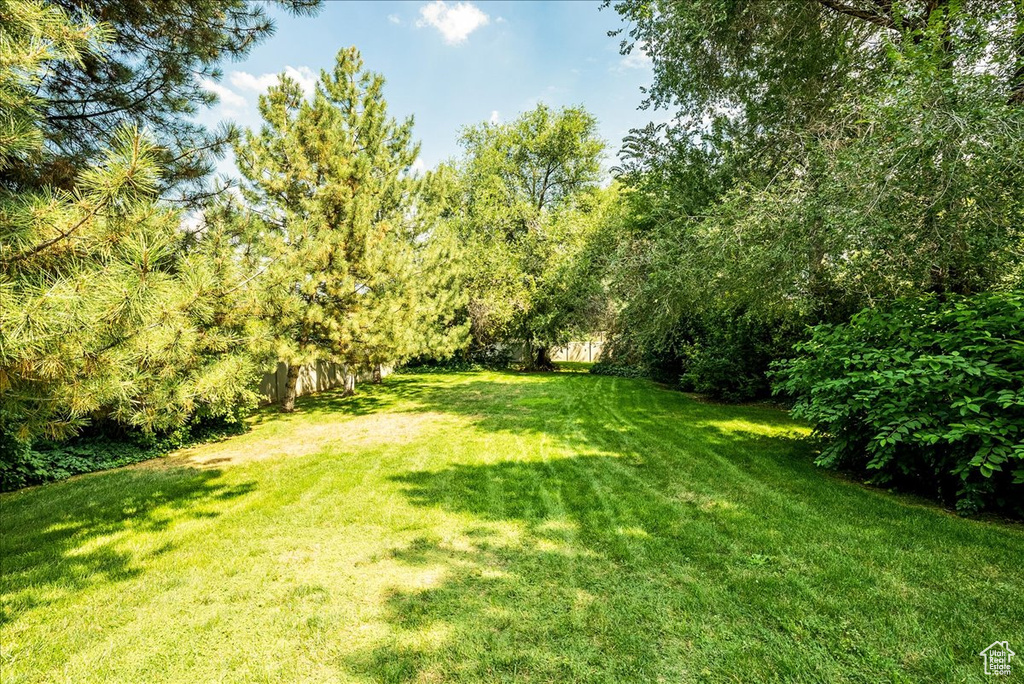 4757 S MEADOWVIEW RD Murray, UT 84107