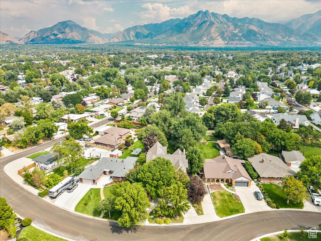 4757 S MEADOWVIEW RD Murray, UT 84107