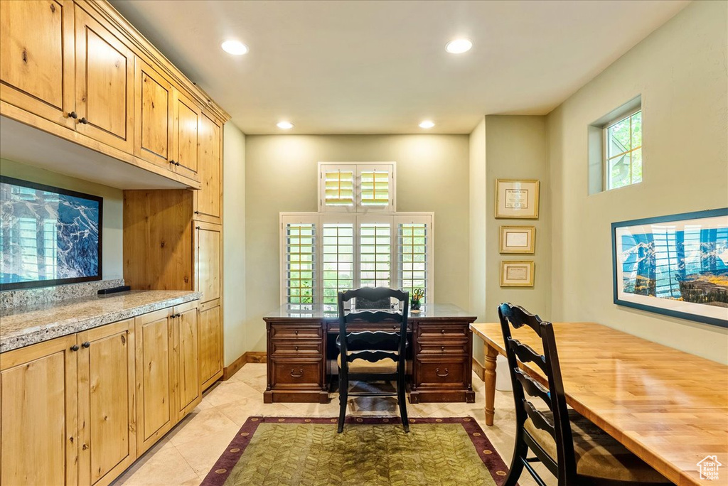 4757 S MEADOWVIEW RD Murray, UT 84107