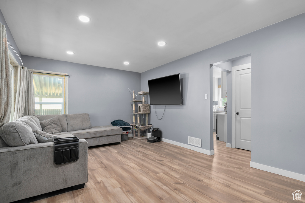 Photo 5 for MLS #2112109 at 2789 S 8560 West