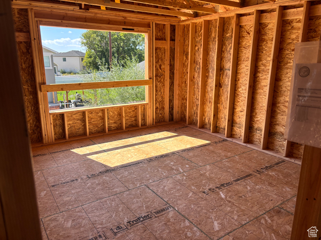 Photo 7 for MLS #2112124 at 419 N Haven Dr #253