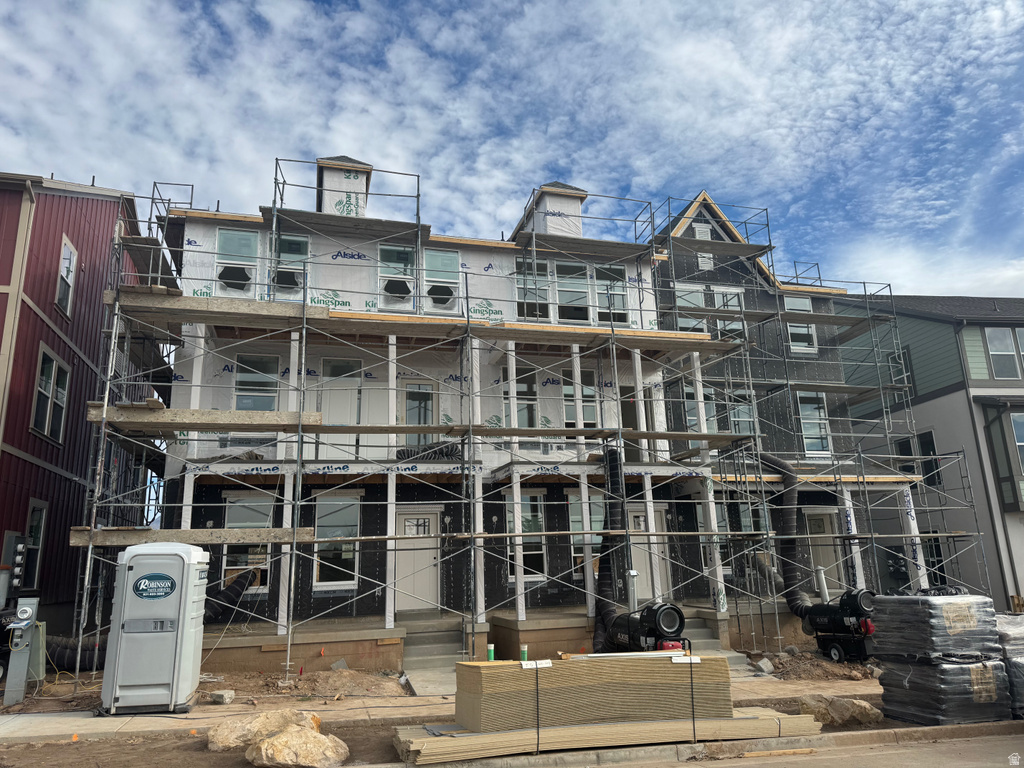 1476 N 1875 W #164 Layton, UT 84041