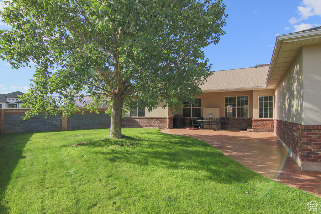 Photo 67 for MLS #2112129 at 4211 Valle Del Sol
