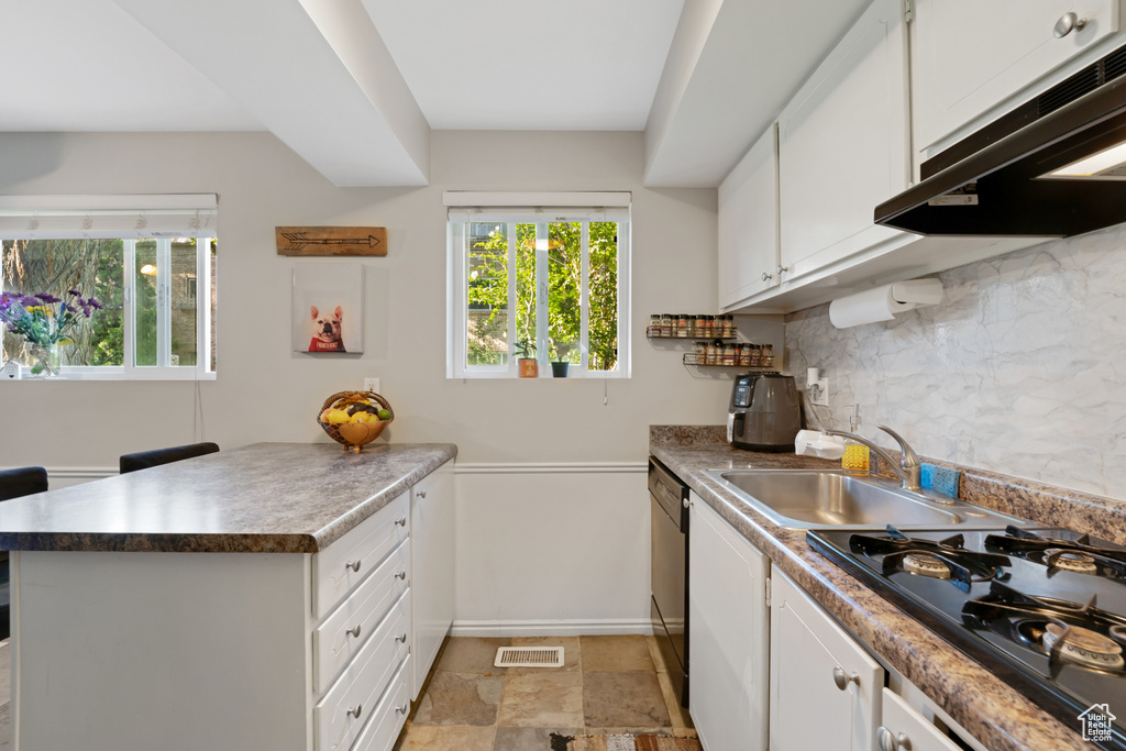 Photo 11 for MLS #2112131 at 2220 E Murray Holladay Rd #38