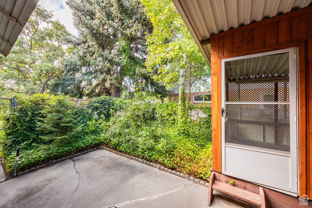 Photo 35 for MLS #2112136 at 5100 S Woodmont Dr