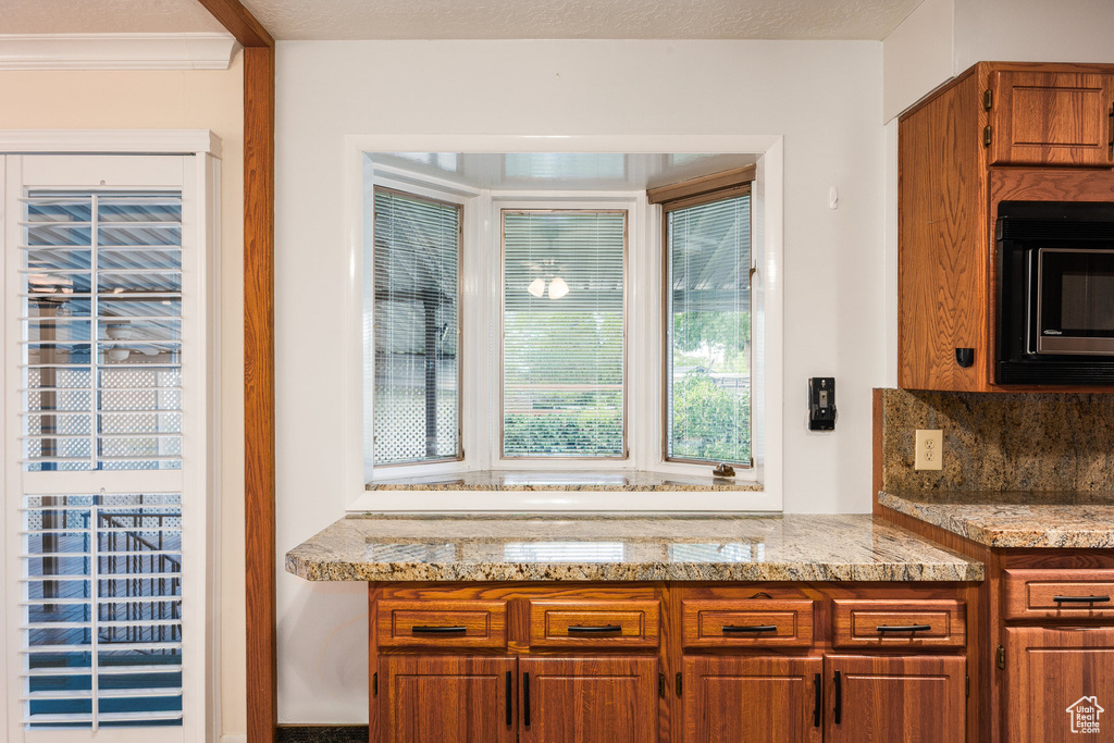 Photo 10 for MLS #2112136 at 5100 S Woodmont Dr