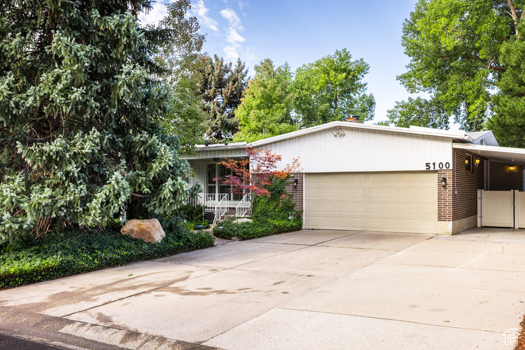 Photo 39 for MLS #2112136 at 5100 S Woodmont Dr