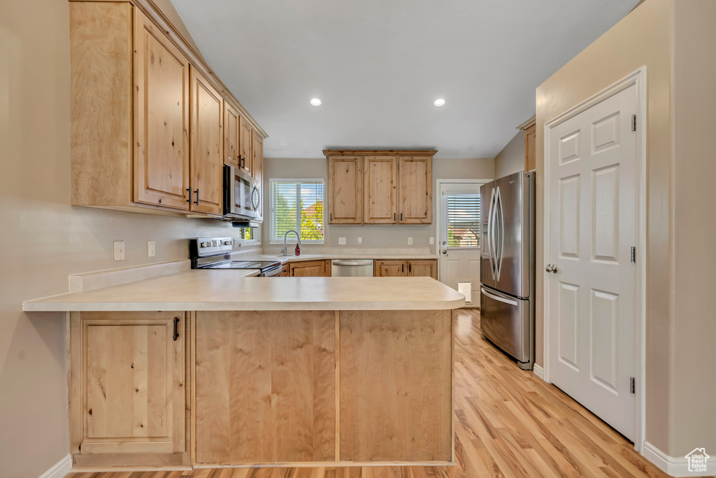 4072 W JUNIPER HILLS DR South Jordan, UT 84009