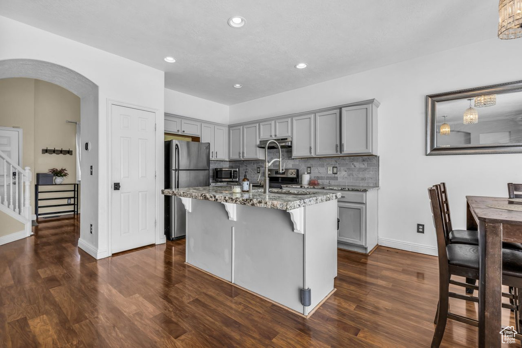 6963 W DALMATIAN ST West Valley City, UT 84128