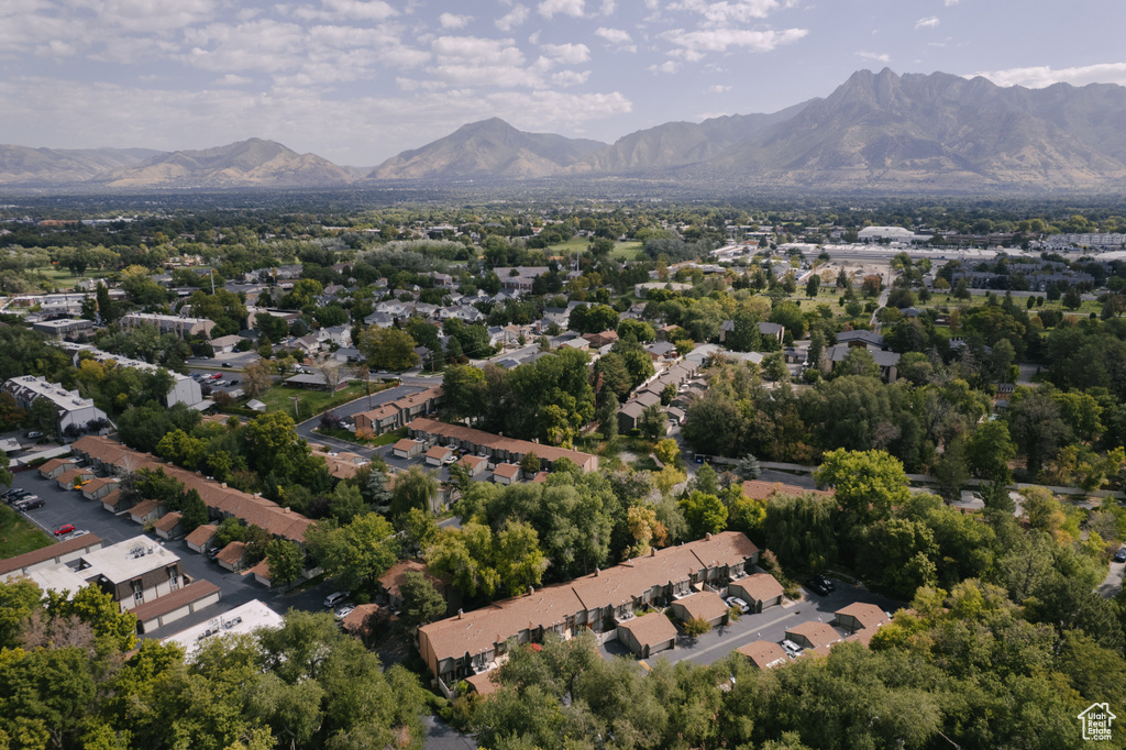 5461 S WILLOW LN Murray, UT 84107