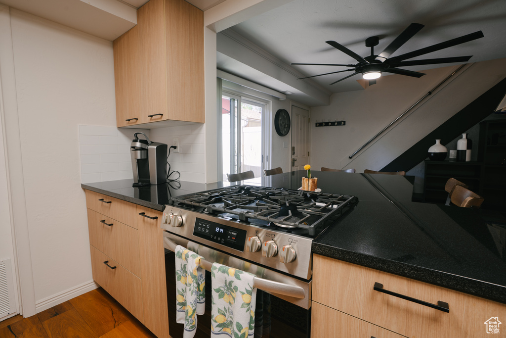 5461 S WILLOW LN Murray, UT 84107