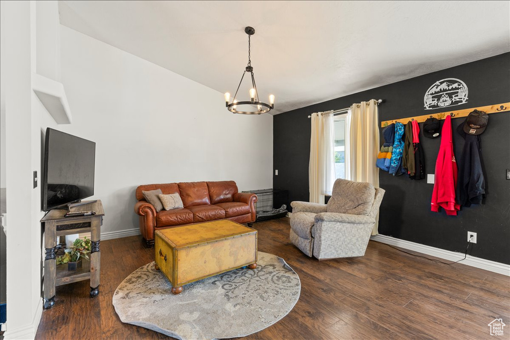 588 E 1030 N Tooele, UT 84074