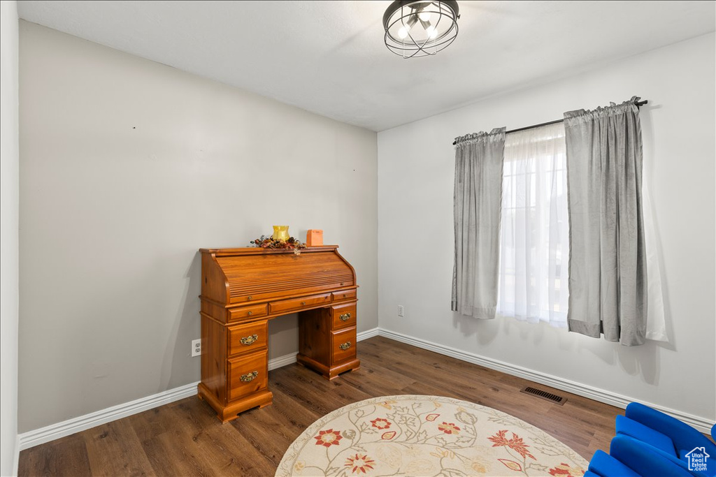 588 E 1030 N Tooele, UT 84074