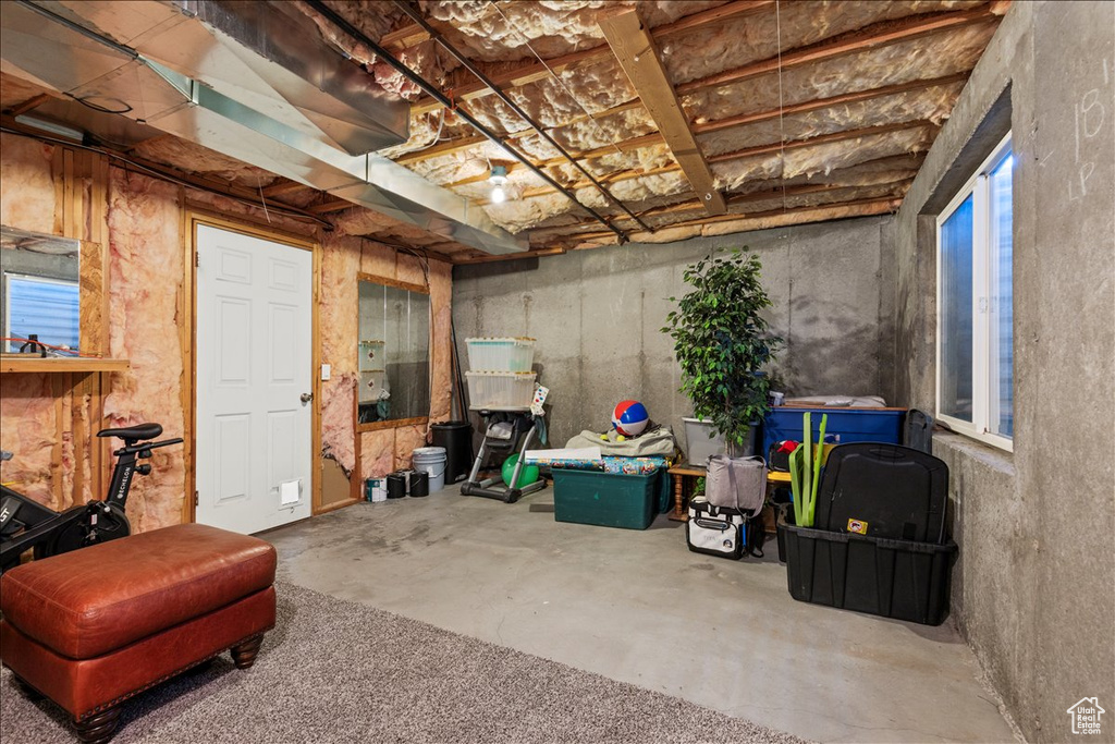 588 E 1030 N Tooele, UT 84074