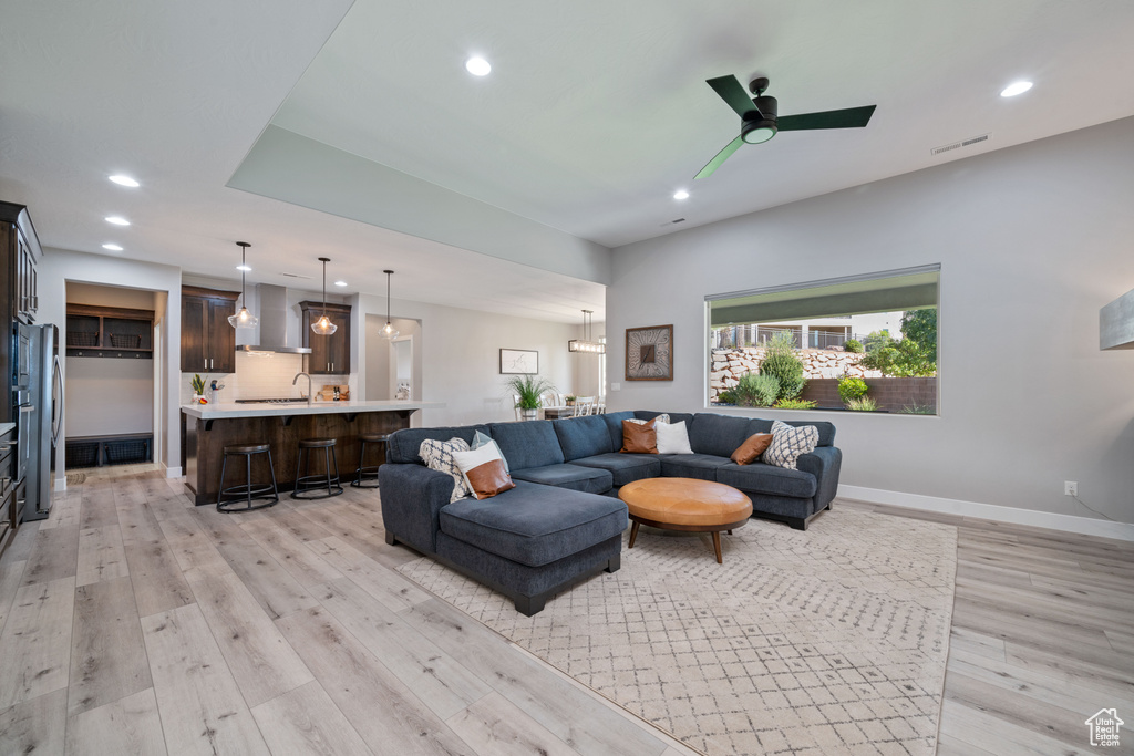 397 S LEONI WAY Washington, UT 84780