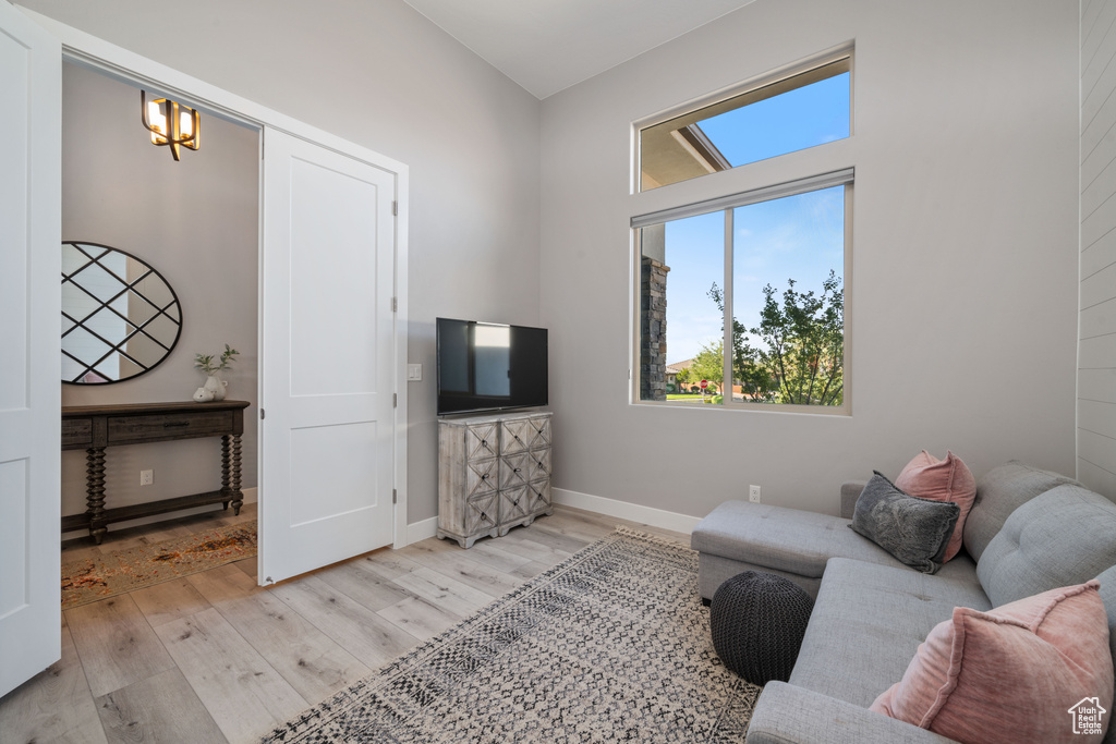 397 S LEONI WAY Washington, UT 84780