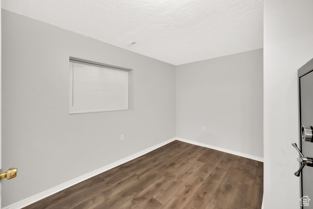 Photo 11 for MLS #2112199 at 4865 S Townsend Way