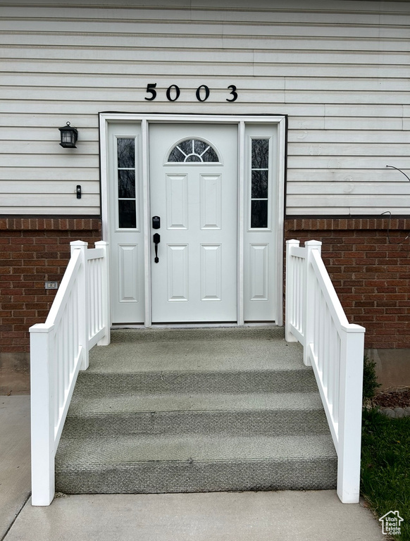 Photo 2 for MLS #2112203 at 5003 S 2825 West