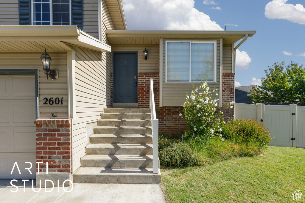 Photo 5 for MLS #2112204 at 2601 S 200 East