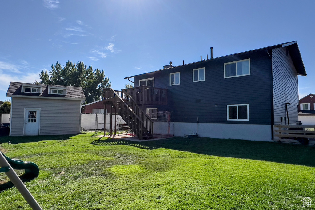 5670 S REDWOOD LN South Ogden, UT 84403