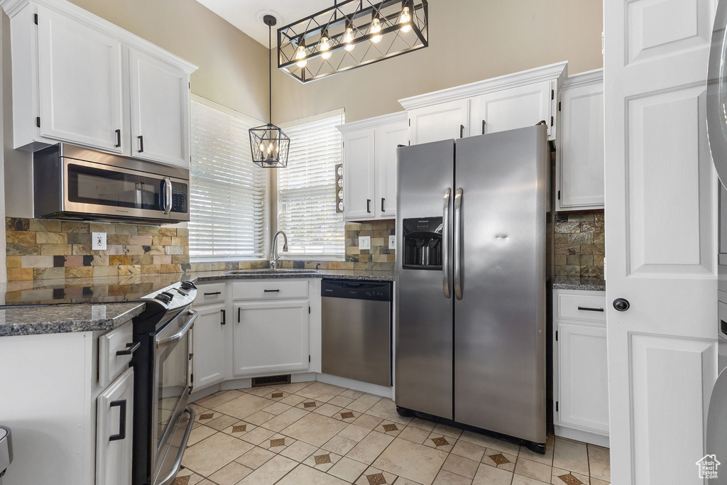 5387 S NEW HAMPTON DR Murray, UT 84123
