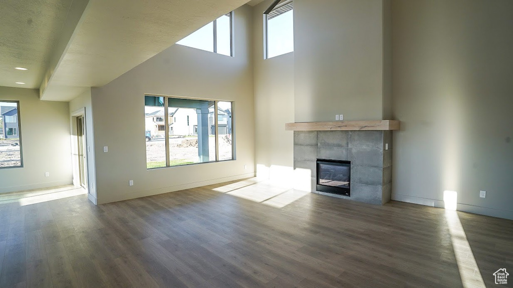 992 W 1910 S Syracuse, UT 84075