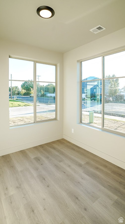 992 W 1910 S Syracuse, UT 84075