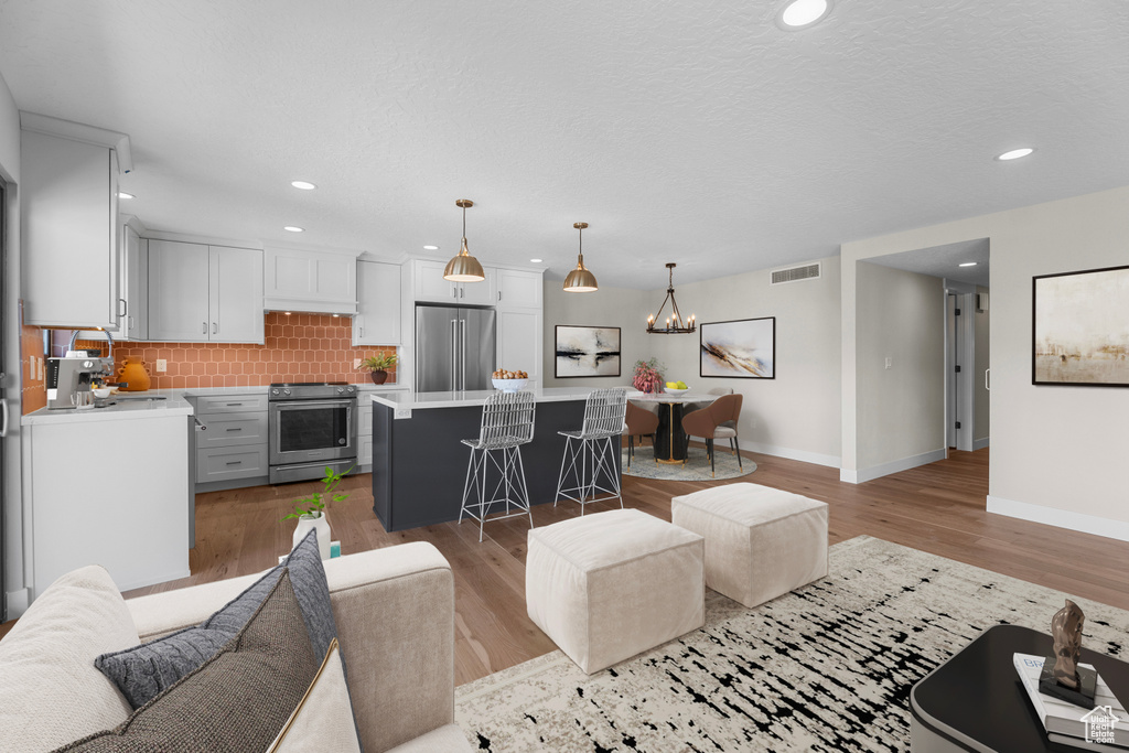 245 N VINE ST #903 Salt Lake City, UT 84103