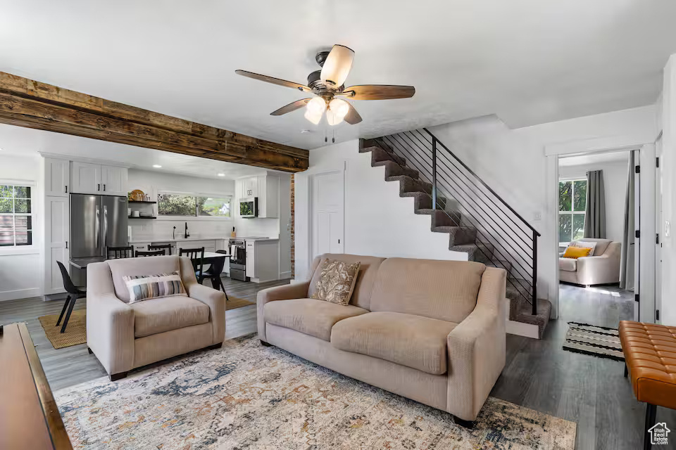 225 W 1ST NORTH ST #9 Bloomington, ID 83223