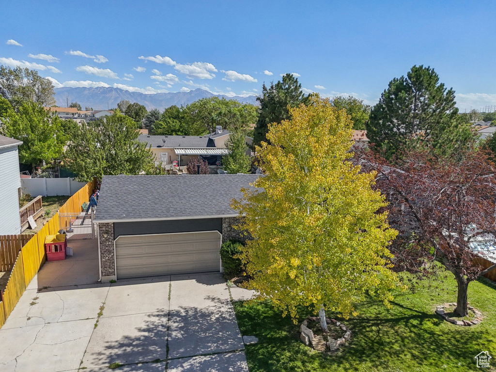 2949 S WINSTON DR West Valley City, UT 84128