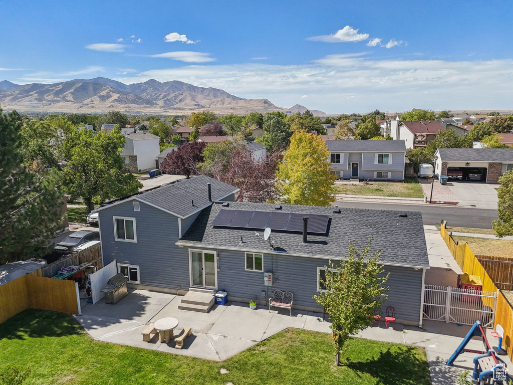 2949 S WINSTON DR West Valley City, UT 84128