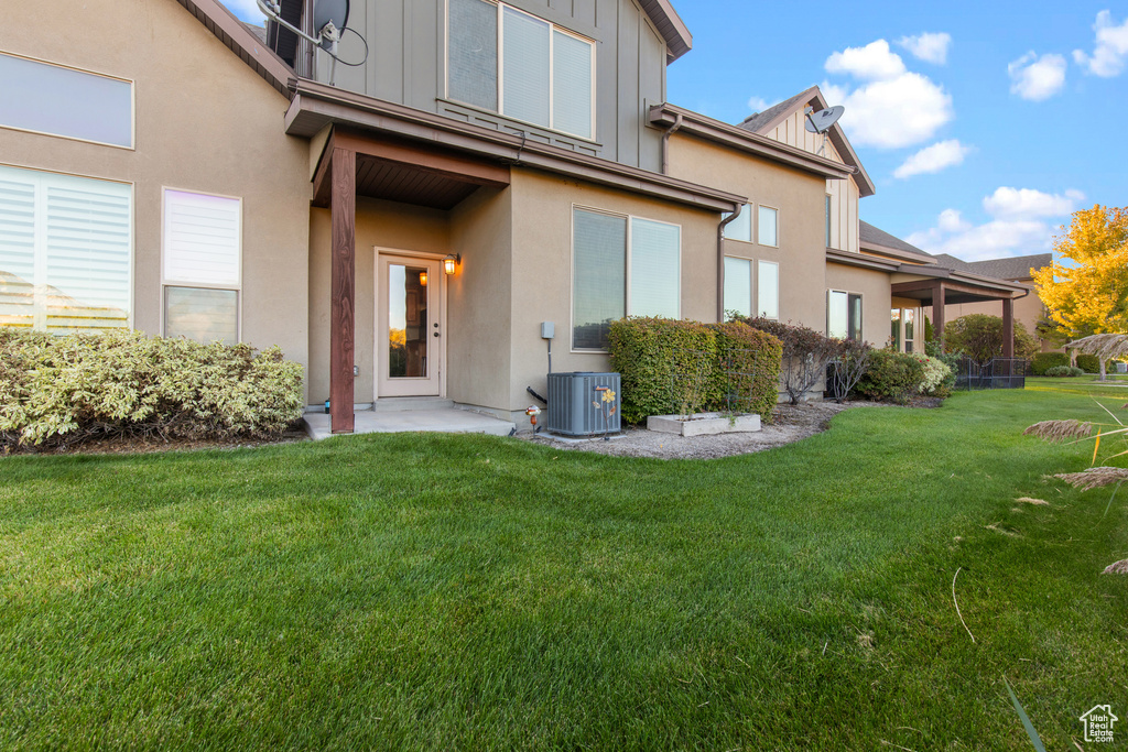10223 S MYSTIC FALLS WAY South Jordan, UT 84095