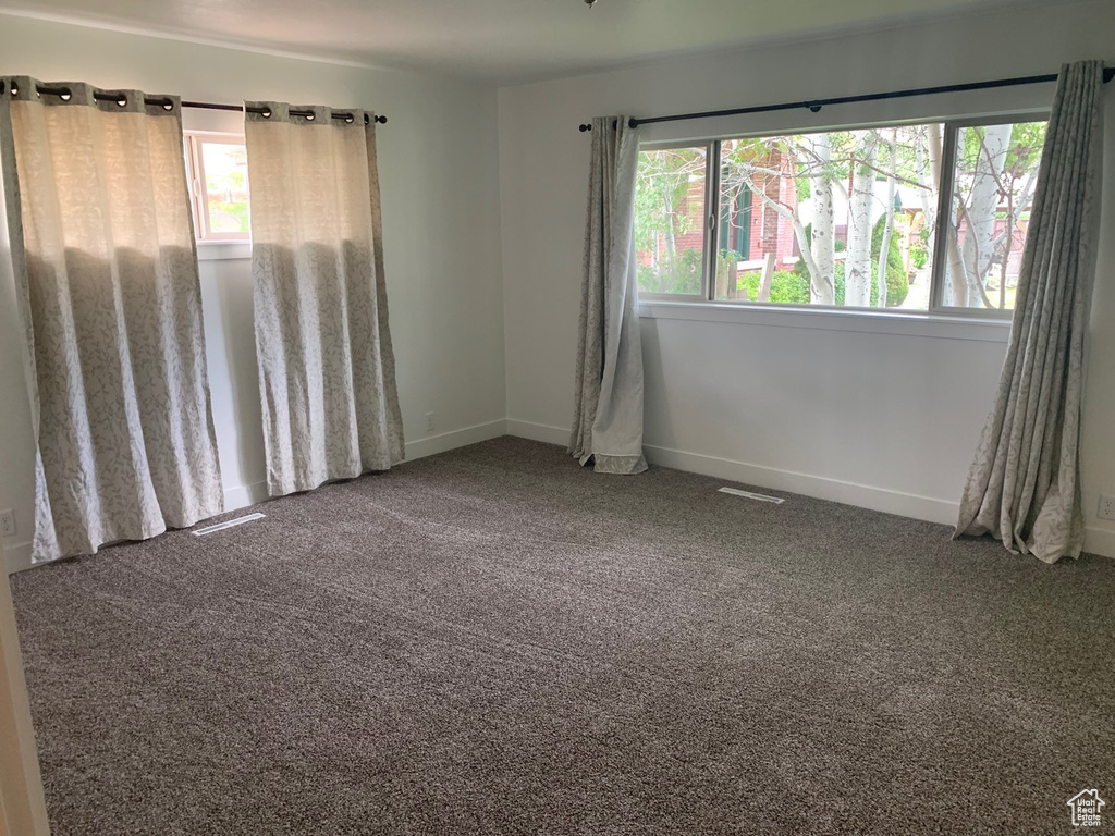Photo 12 for MLS #2112269 at 30 S Main St