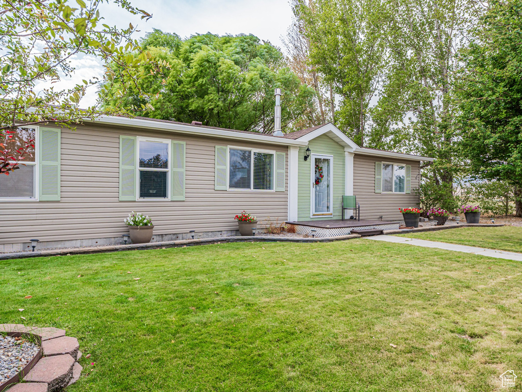 Photo 3 for MLS #2112271 at 3500 W 2800 North