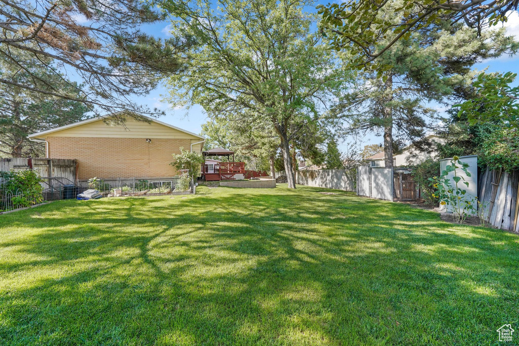 Photo 30 for MLS #2112275 at 5331 Queenswood Dr