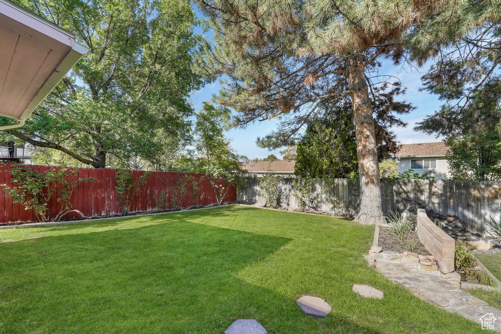 Photo 25 for MLS #2112275 at 5331 Queenswood Dr