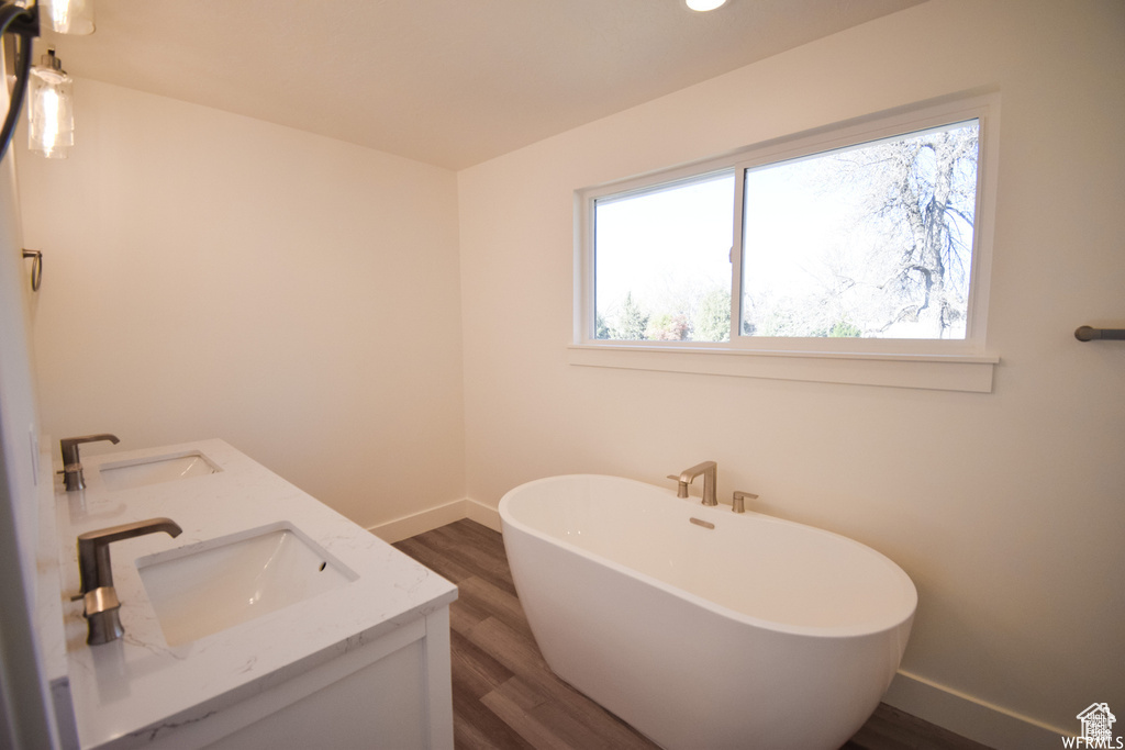 Photo 12 for MLS #2112278 at 2244 E 6450 South