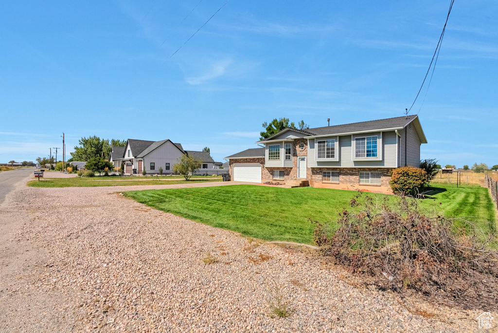 Photo 2 for MLS #2112281 at 3438 W 1400 South